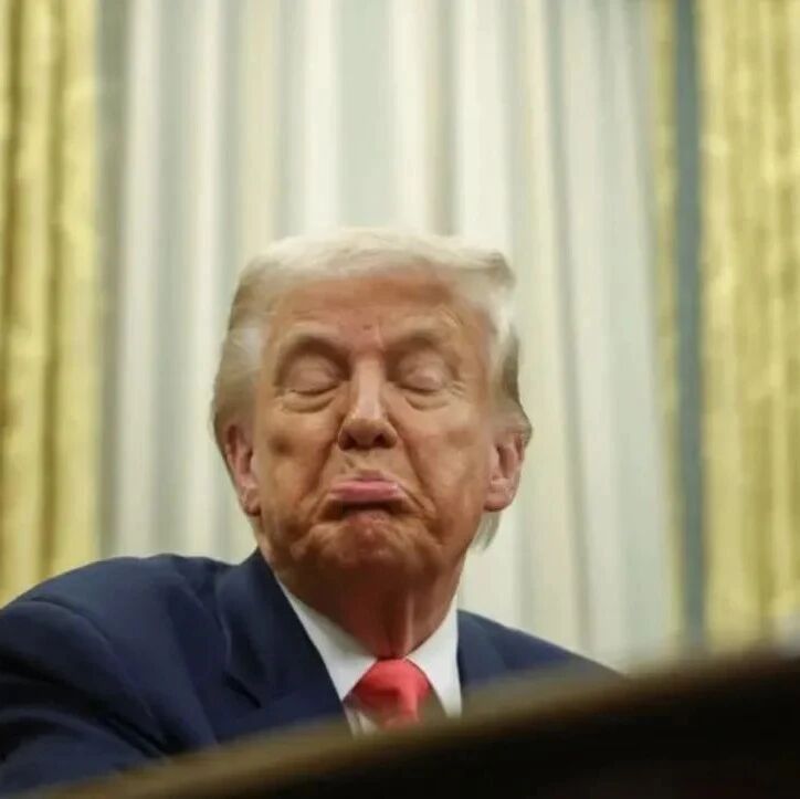 特朗普500万金卡“搭车”泡汤，美国绿卡“闹剧”要结束了？